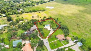 4003 Country Trails Street, Alvin, TX 77511