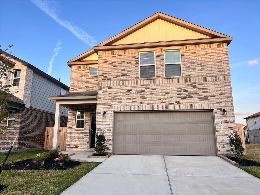 211 Brazen Forest Trail, Magnolia, TX 77354