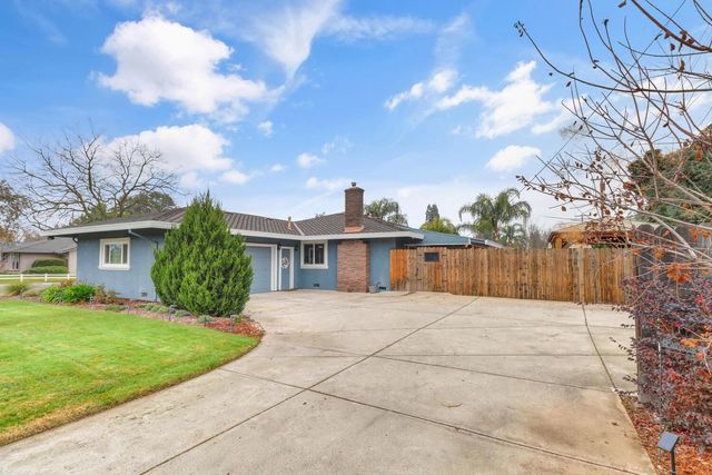 3100 Clairidge Way, Sacramento, CA 95821