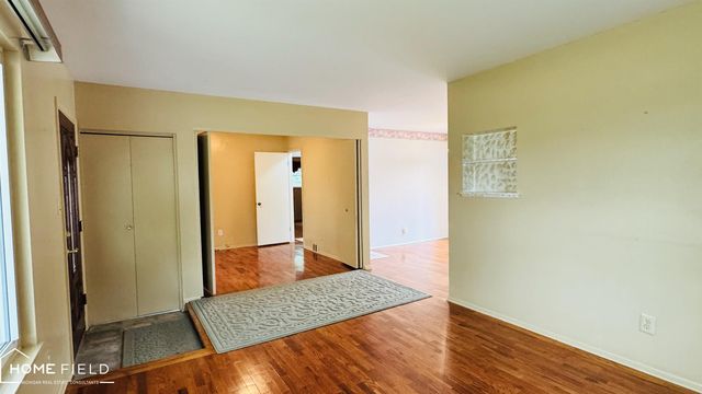 805 Huntington Drive, Owosso, MI 48867