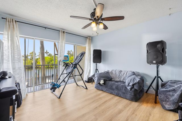 1319 E Hillsboro Boulevard 208, Deerfield Beach, FL 33441