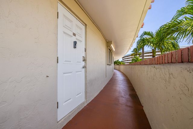 1319 E Hillsboro Boulevard 208, Deerfield Beach, FL 33441