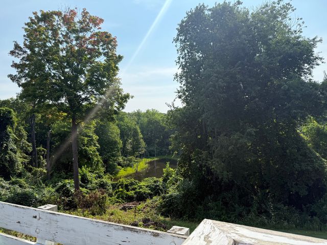 585 Burncoat 1, Worcester, MA 01606