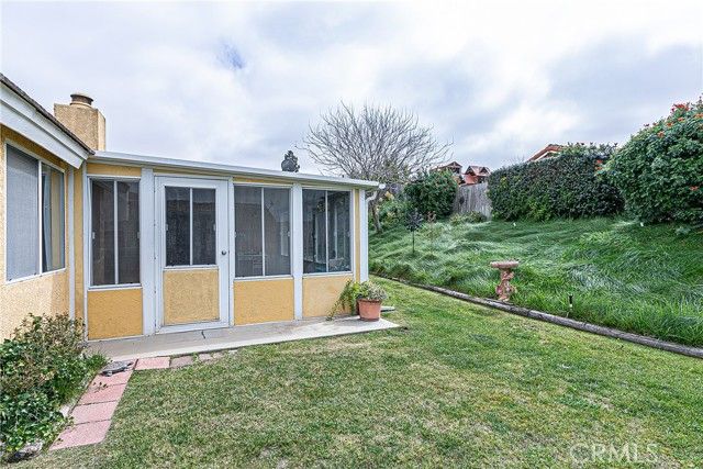 864 Sunshine Court, Santa Maria, CA 93455