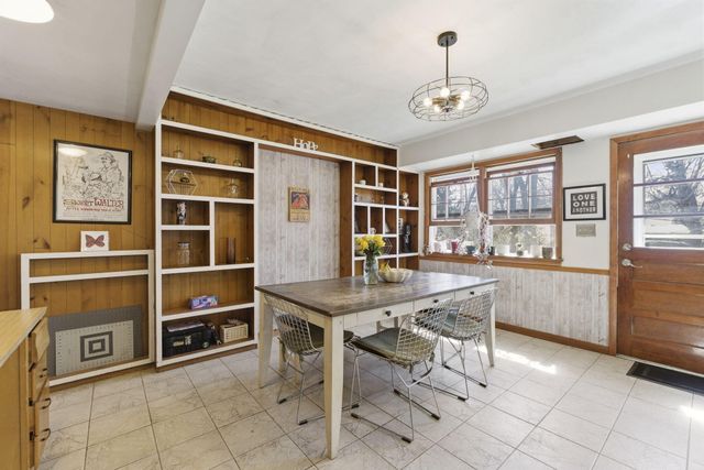 1514 W Broadmoor Street, Springfield, MO 65807