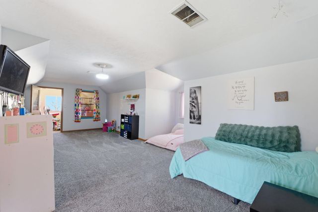 1514 W Broadmoor Street, Springfield, MO 65807