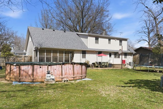 1514 W Broadmoor Street, Springfield, MO 65807