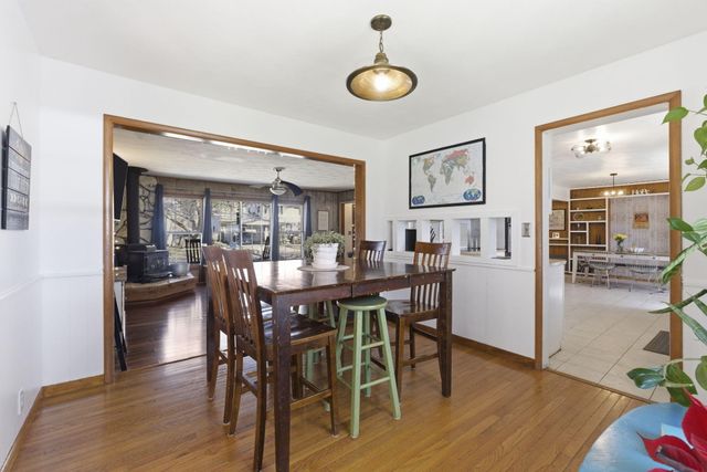 1514 W Broadmoor Street, Springfield, MO 65807