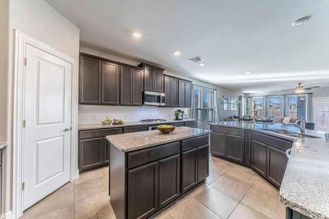 3701 Mason Drive, Melissa, TX 75454