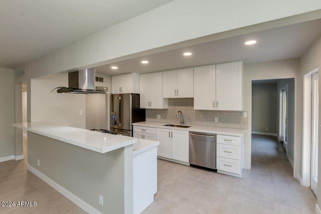 554 W 19th Street, Tempe, AZ 85281