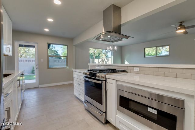 554 W 19th Street, Tempe, AZ 85281