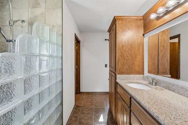 4300 Stonehaven Drive, Del City, OK 73115