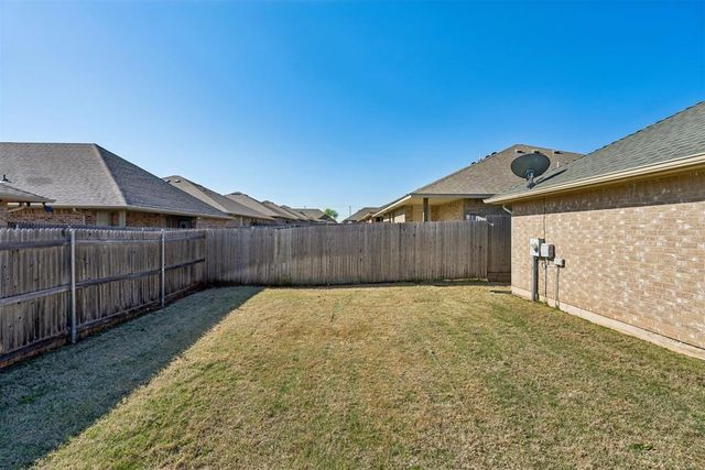 4300 Stonehaven Drive, Del City, OK 73115
