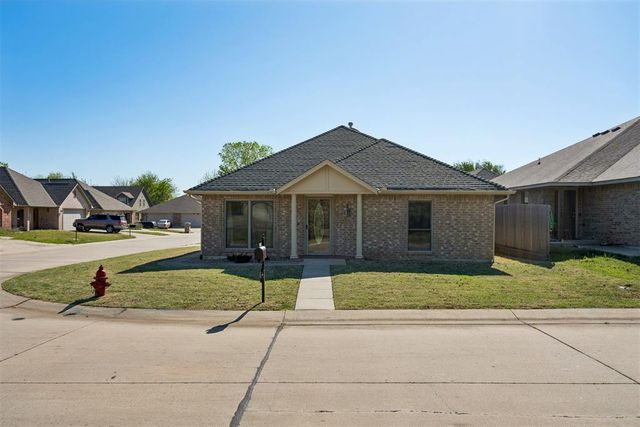 4300 Stonehaven Drive, Del City, OK 73115