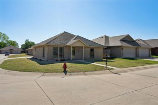 4300 Stonehaven Drive, Del City, OK 73115