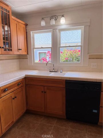 1631 Walworth, Pasadena, CA 91104
