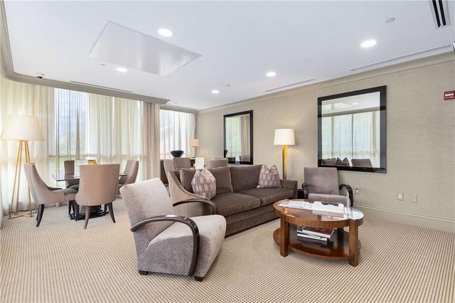 750 Park Avenue NE 15SE, Atlanta, GA 30326