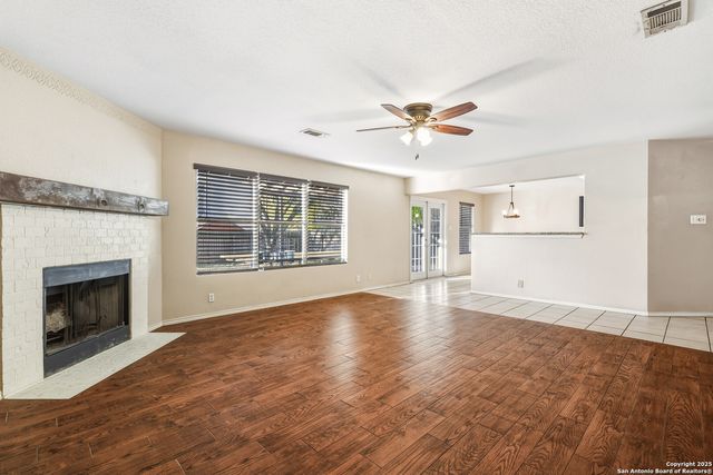 7915 Cerezo, San Antonio, TX 78250