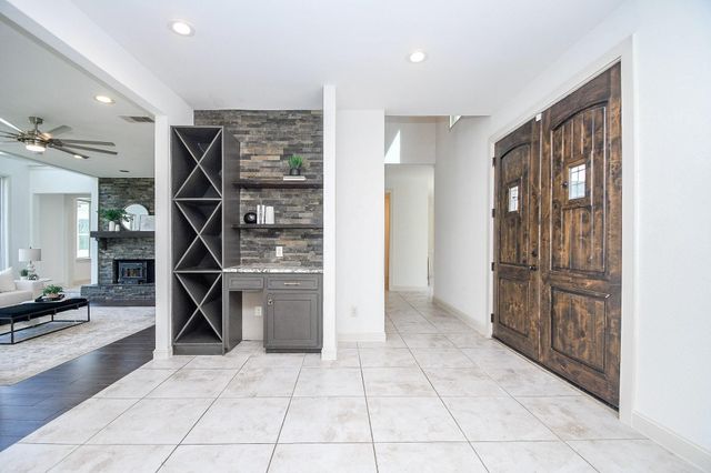 5202 Mimosa Lane, Richmond, TX 77406