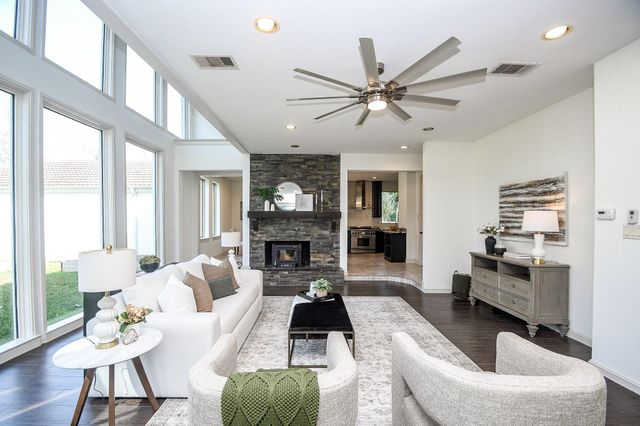 5202 Mimosa Lane, Richmond, TX 77406