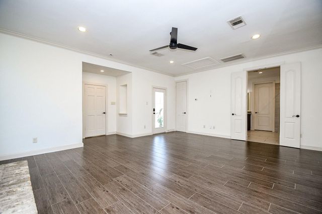 5202 Mimosa Lane, Richmond, TX 77406