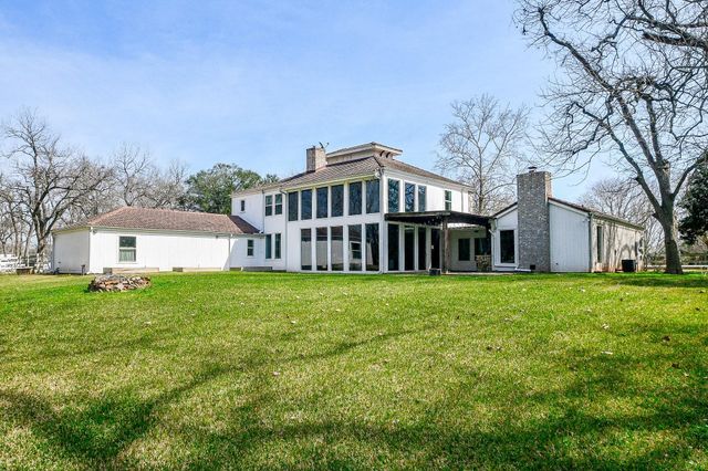 5202 Mimosa Lane, Richmond, TX 77406