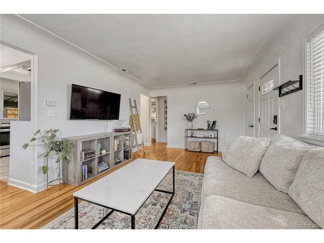 1111 S Perry St, Denver, CO 80219