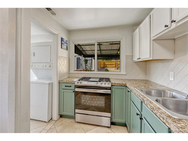 1111 S Perry St, Denver, CO 80219