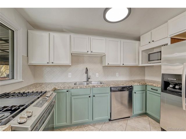 1111 S Perry St, Denver, CO 80219