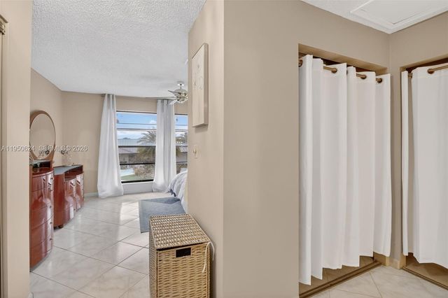 2939 NE 60th St 2939, Fort Lauderdale, FL 33308