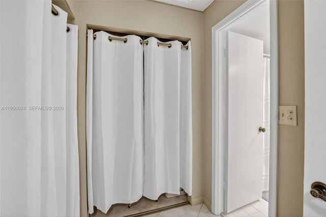 2939 NE 60th St 2939, Fort Lauderdale, FL 33308