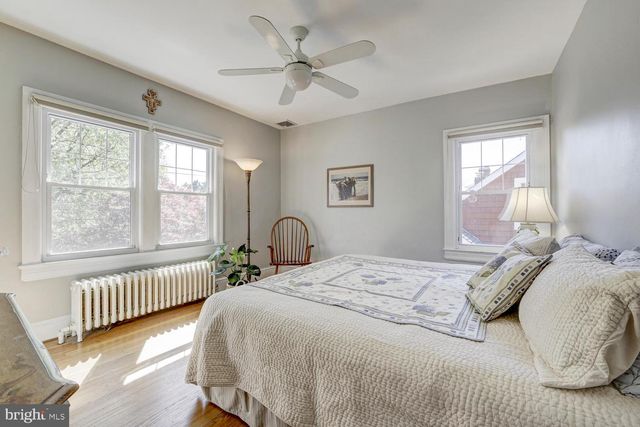 4410 SHERIDAN ST, University Park, MD 20782