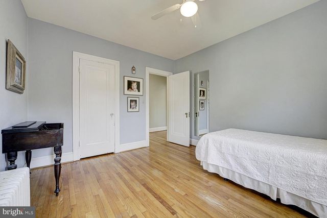 4410 SHERIDAN ST, University Park, MD 20782