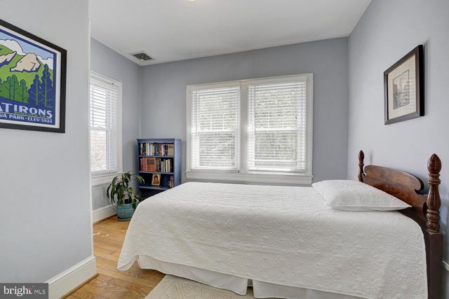 4410 SHERIDAN ST, University Park, MD 20782