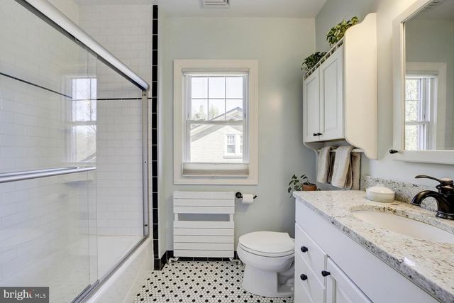 4410 SHERIDAN ST, University Park, MD 20782