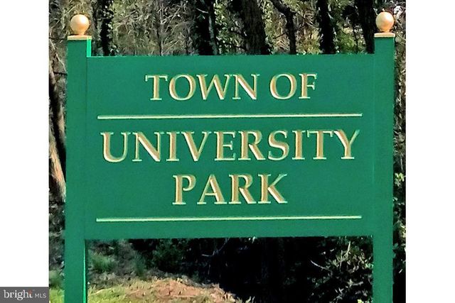 4410 SHERIDAN ST, University Park, MD 20782