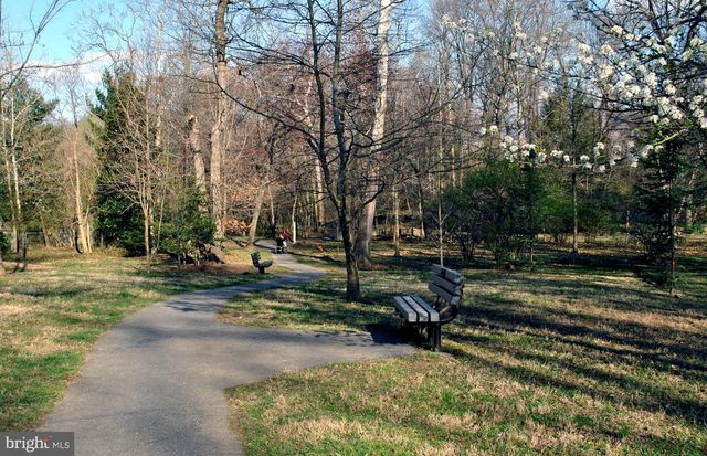 4410 SHERIDAN ST, University Park, MD 20782