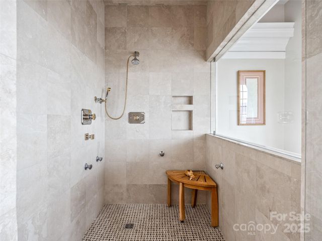 35 Peach Knob Drive, Asheville, NC 28804