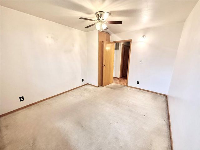 720 W Cooper Street, Maryville, MO 64468