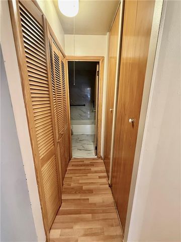 720 W Cooper Street, Maryville, MO 64468