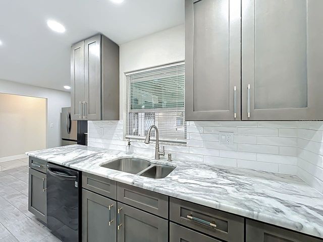 459 LONGWOOD CIRCLE, Longwood, FL 32750