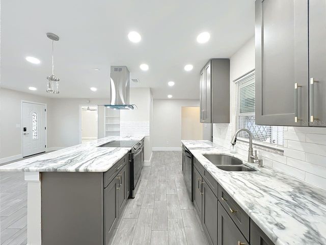 459 LONGWOOD CIRCLE, Longwood, FL 32750