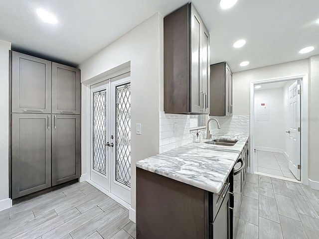 459 LONGWOOD CIRCLE, Longwood, FL 32750