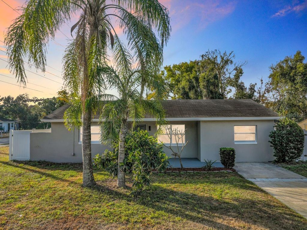 459 LONGWOOD CIRCLE, Longwood, FL 32750