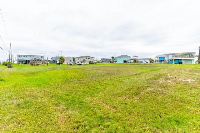 0 5th Street, Galveston, TX 77554