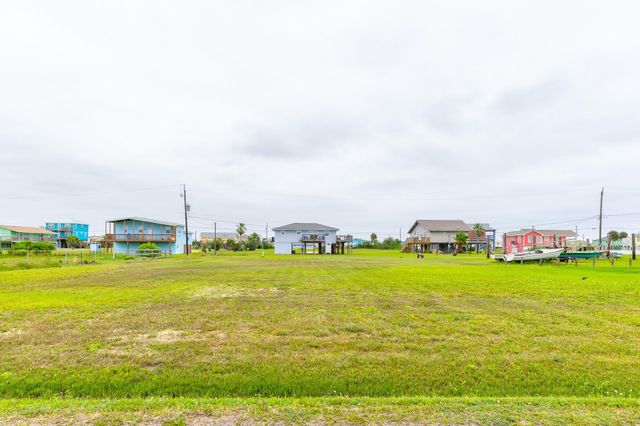 0 5th Street, Galveston, TX 77554