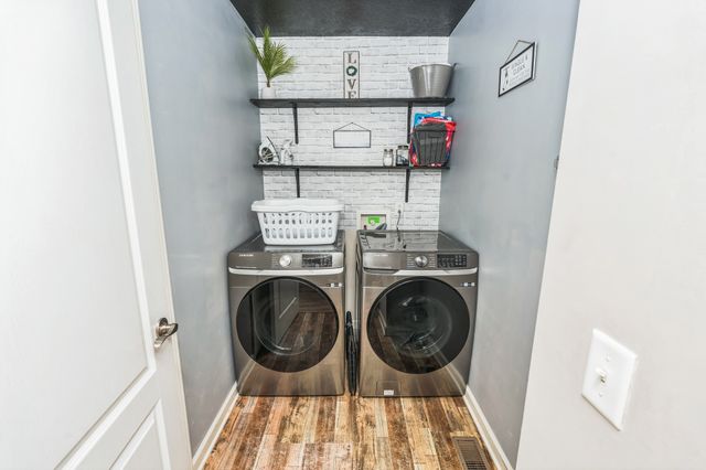 3689 Nadia Dr, Clarksville, TN 37040