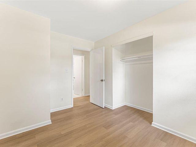 6371 Westbury Road, Riverdale, GA 30274