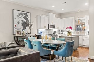 2406 Wild Cherry Way, Dallas, TX 75206