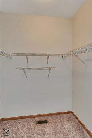 670 S Wellston Lane, Romeoville, IL 60446